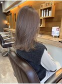 w color × white beige