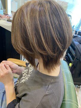 ティータイズ(T-ties) ウルフボブ