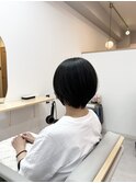 ショートボブ