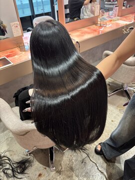 ウィクシーミミ 栄矢場町店(wixy mimi) ブルーブラック