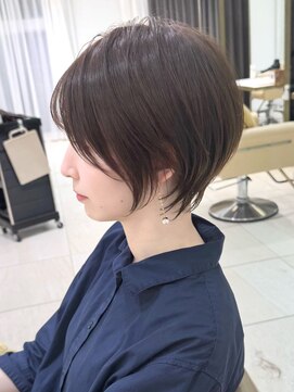 アンド ストーリーズ(&STORIES) 前髪ありひし形丸みくびれ大人ショートボブ20代30代40代50代＊