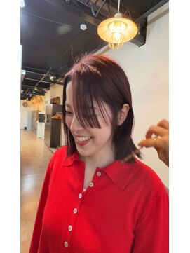 ルポル 大通店(rupolu) 大人の外ハネミディアムボブ