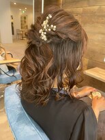 イコール 千葉(equal)&nbsp;大人ガーリー/ダークアッシュ/ミディアムレイヤーカット[千葉]