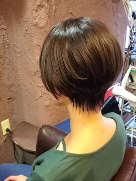 クロノス(CRONOS) 【CRONOS 千葉】丸みショート