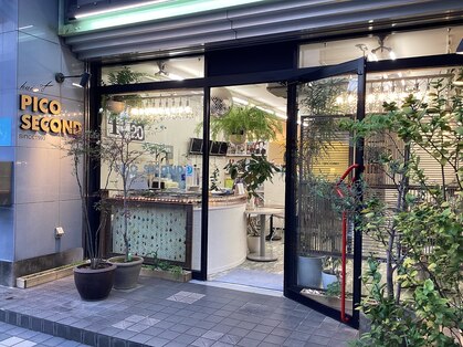 ピコセコンド(PICO SECOND)の写真