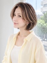 ヘアー ミッション 心斎橋店(hair Mission)&nbsp;白髪ぼかし/大人女性/グレイカラー/ショートレイヤー/ハイライト