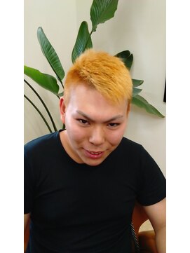 髪職人 シン(Sin) ハイトーンショート