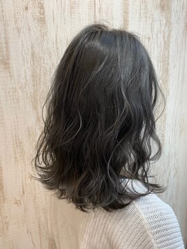 ジーナ 博多(Zina) ダークグレージュ