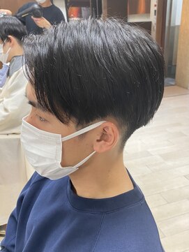 オムヘアー (HOMME HAIR) 【HOMME HAIR】 センターパート スタイル