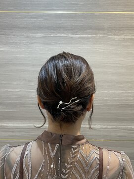 ラビス クローバー(Lovis clover) 〔NANA〕アップスタイル/お呼ばれヘア