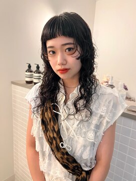 トゥコ(tuco) パート　ウルフ　レイヤーカット　オン眉