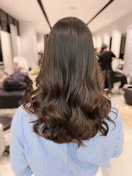 ステア ケース(stair case) 乾かすだけ韓国コテ巻き風デジタルパーマトリートメント