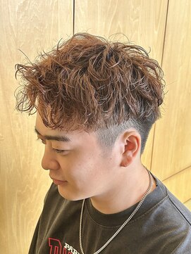 ニアウ 伊勢崎連取店(Niau) 波巻きスパイラルパーマツイストスパイラルパーマシャドウパーマ