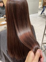 アーティック ヘア ディーヴァディーヴォ テスタ(ARTIC HAIR DIVA DIVO TESTA) もうクセ毛に悩まない!縮毛矯正で手にいれるサラサラ美髪