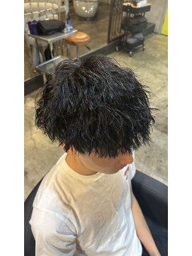 ルーメン 岐阜(ROOO MEN) メンズマッシュカットツーブロックツイストスパイラルパーマ