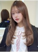 ロングレイヤーブリーチなしダブルカラー透明感ベージュ顔まわり
