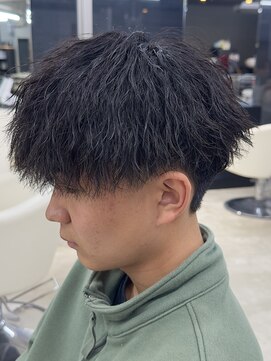 ルアン 大分駅店(ruen) 大分メンズカットマッシュツイストスパイラルパーマmen's眉毛