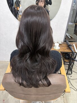 エイム(AiM) レイヤーカット/ハイレイヤー/ブルーブラック/透明感カラー