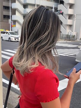 シェルヴ(XELVE) バレイヤージュ/白髪ぼかし/千葉