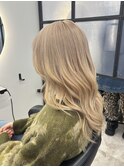 ホワイトベージュ