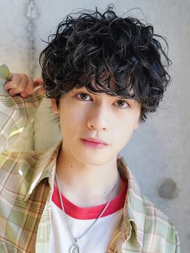 ライラ(Lyla) 波巻ウルフ　ルーズウェーブ　下北沢