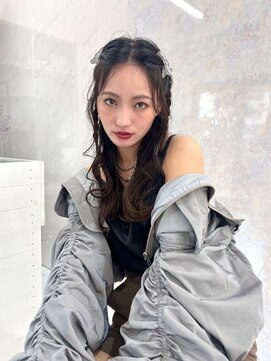 ワンズミラー 海老名店(ONE's MIRROR) メルティカラー/フェミニンロング/似合わせカット