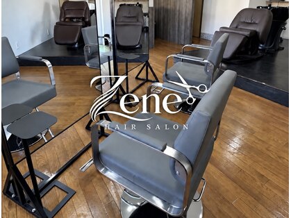 ゼネ(Zene)の写真