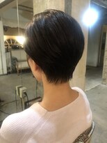 ロイジー(roijir)&nbsp;【roijir 表参道】小顔コンパクトショート×ダークグレー