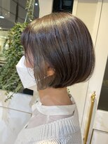 アンテシニヨン(Un the Shiniyon)&nbsp;イヤリングカラー×ミニボブ