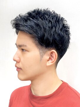 ヨシザワインク ハコザキ 水天宮前 日本橋人形町(YOSHIZAWA Inc.HAKOZAKI) 黒髪ツーブロック！爽やかアップバング刈り上げショート