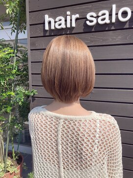 オーシー 四ツ井店(O'sea) ミルクティーベージュ