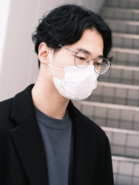 デフ(def) メンズ 緩やかニュアンスパーマ×センターパートヘア