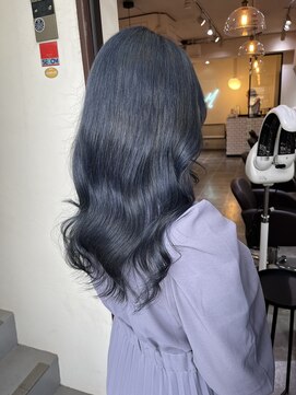 サロンドミルク 溝の口店(salon de MiLK) 20代30代40代/ネイビーカラー/ヨシンモリ［溝の口］