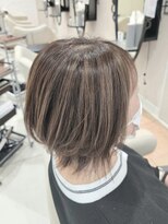アッシュ 二俣川南口店(Ash)&nbsp;30代40代50代/白髪ぼかしハイライト/ひし形外ハネボブ