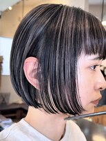 マキラ(MAKIRA)&nbsp;ボブ×アンブレラカラー（パラパラブリーチ）