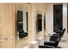 ラディウス ヘアー(Radius hair)