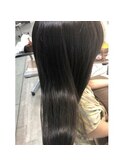 つるんと潤う！髪質改善で叶えるナチュラルストレート