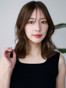 レノラ 本町(LENORA) ぱっつん前髪薄めバング鎖骨ミディアムボブ耳かけボブパーマ小顔