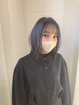 ナンバーフォーナチュラル 戸祭(NO4 natural) 12. ブルーグレージュ/シースルーバング/顔周り/艶感