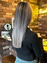 レオクマ 長野(REOKUMA)&nbsp;274. 似合わせカット/デザインカラー/ブリーチ/顔周り