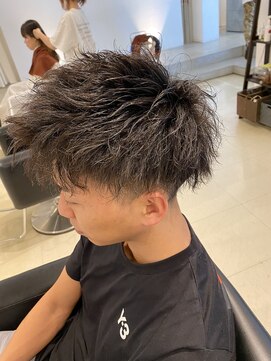 グランアディクト(Gran addict) 2ミリ刈り上げ×緩めツイスト