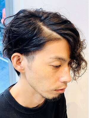 【四谷三丁目駅徒歩1分】大人の上品なヘアをご提案！ワンランク上のビジネスヘアもお任せ下さい＊