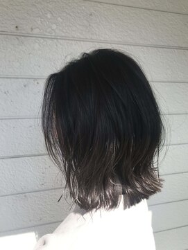 ブルーベイ(BLUE BAY) くせ毛風ミディアム