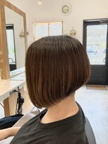 ヒストリア(HISTORIA)&nbsp;前下がりワンレングスボブ