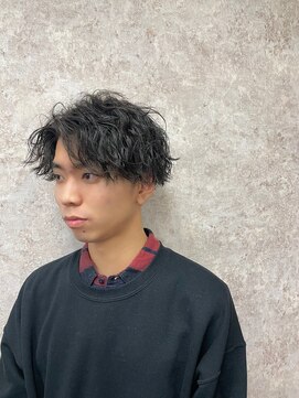 ティーズ バーバー T's BARBER 波巻きツイストセンターパート
