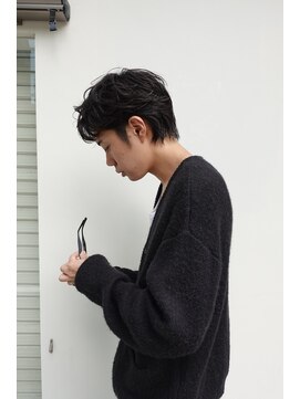 シイ(SIE) ショートウルフ