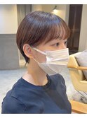 くびれヘア顔周り韓国レイヤーカット黒髪ショートミディアム/柏