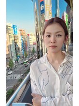 リリー シンジュク(Lilly) 山田 亜樹