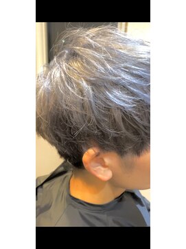 ナップ セカンドステージ(hair`s NAP Second stage) 雪のようなホワイトカラー