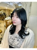 ☆ グレーベージュレイヤーロング前髪パーマオリーブアッシュ